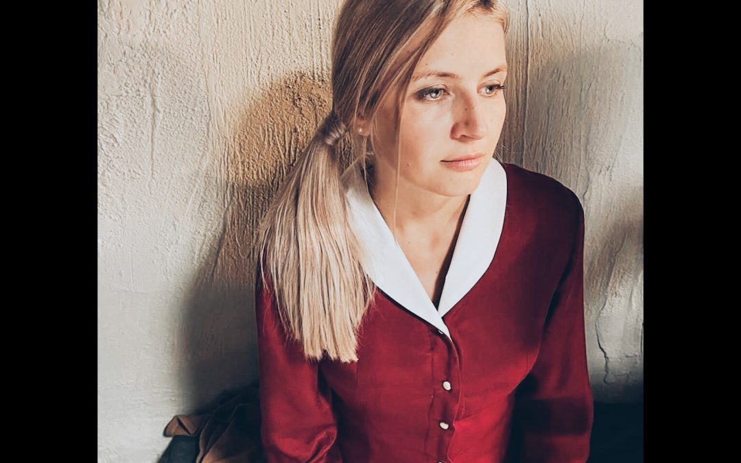 Eva Jakubovska rueda «La Sirvienta» de Pablo Moreno